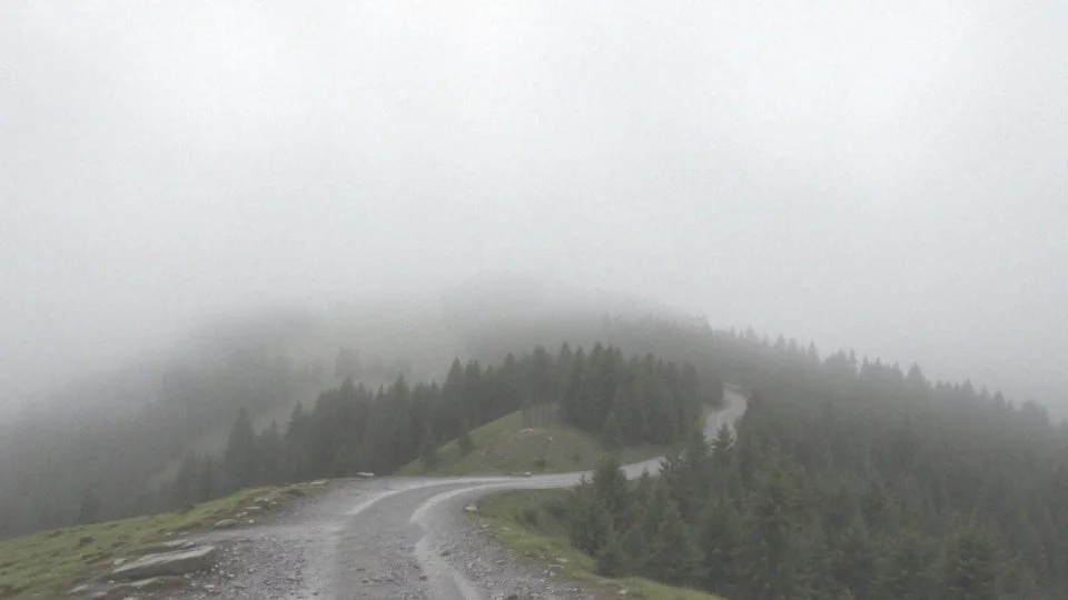 Co dotyczy Odcinka 6 Przychodni w górach Eifel?